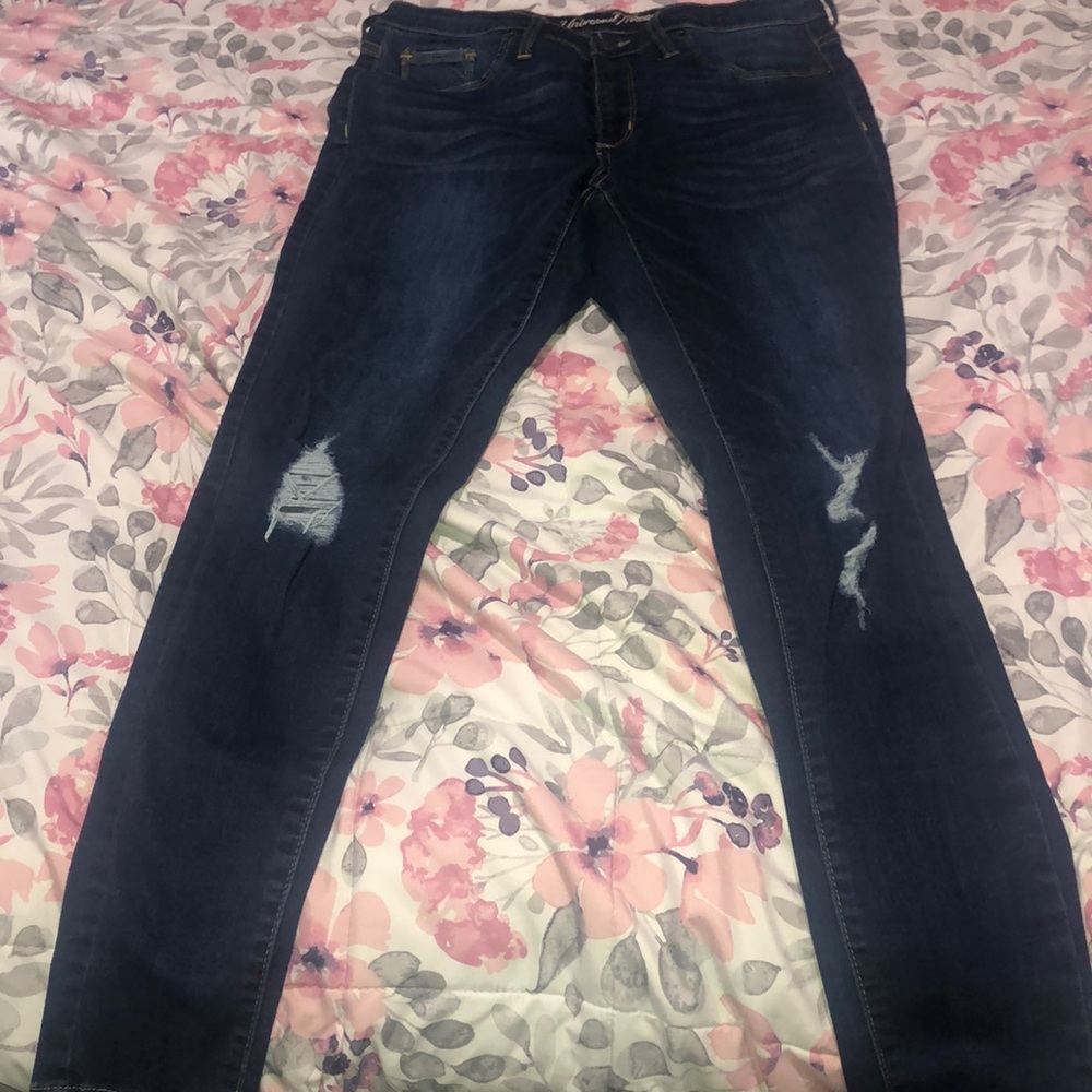 High rise jean size 10 brand universal thread